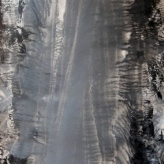 Dotyk 32, papier, akryl, 50 cm x 32,5 cm, 2012